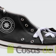 Bolsos Star College, con aspecto de zapatilla de deporte Bolsos Star College, con aspecto de zapatilla de deporte