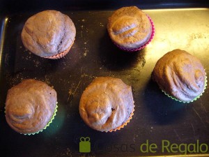 11- Los Cupcakes recién salidos del horno