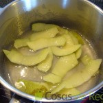 09 - Preparamos el almíbar con las peladuras de manzana