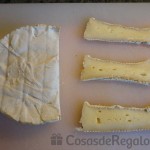 02 - Cortamos a lonchas finas el queso Camembert