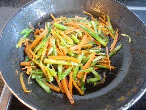 03 - Salteamos las verduras en juliana