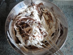 01 - Juntamos los ingredientes para el mousse de chocolate