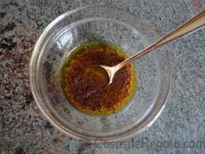 01 - Preparamos el aliño de olivada y aceite