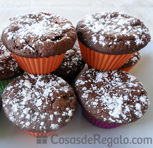 Muffins con galletas y chocolate