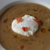 Receta de Sopa de ajo y pan con huevo