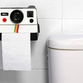 Polaroll, el portarollos de papel higiénico con aspecto de Polaroid