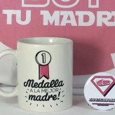 Packs de regalos para mamá: camiseta, taza y espejo de bolso