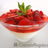 Receta de Crema de chocolate blanco con yogur y fresas