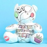 El osito que se pinta: di “Te quiero” escribiéndolo en el peluche